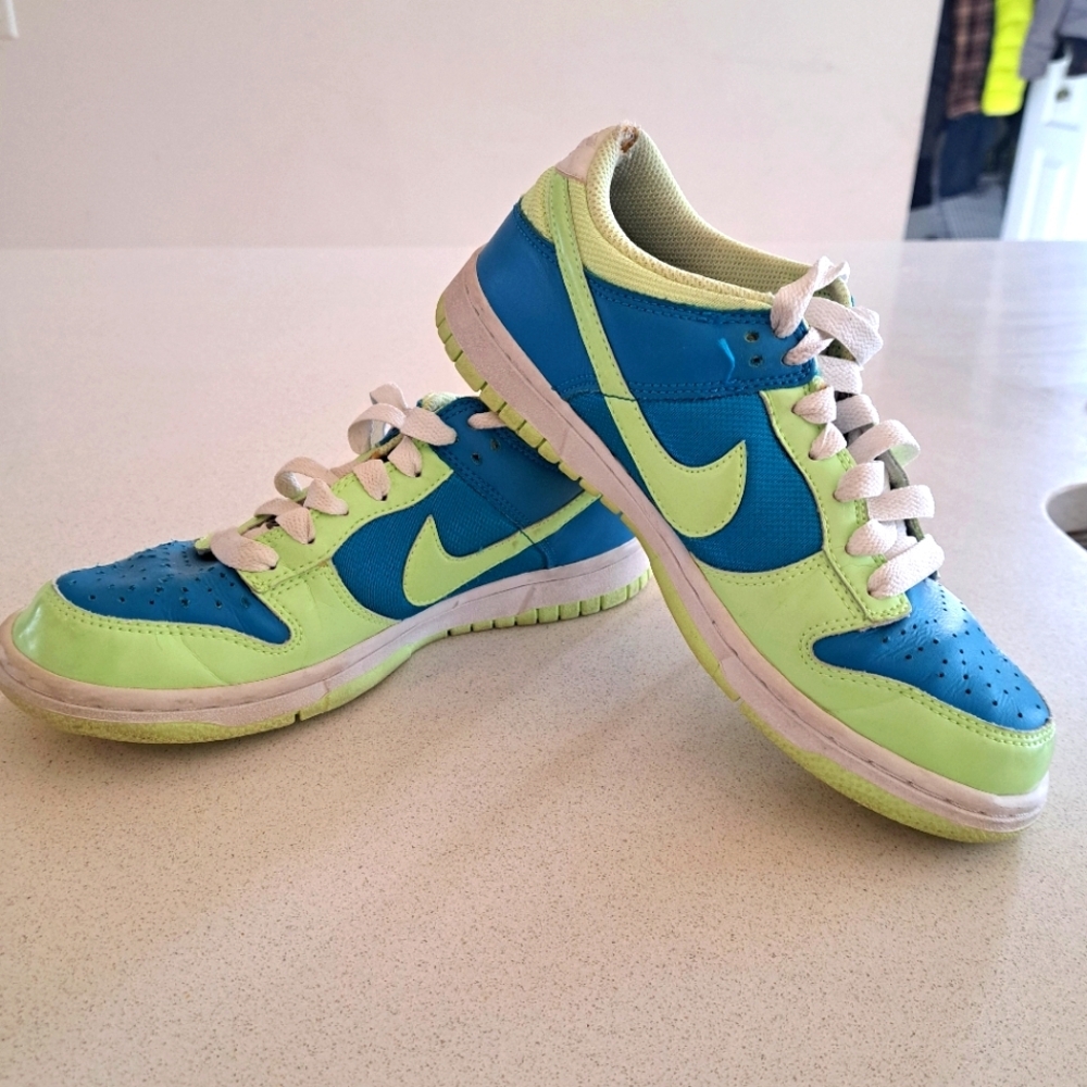 Nike Women's Athletic Shoes Blue & Lime Green
